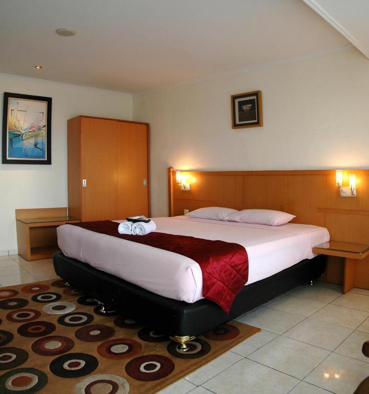 Pondok Jatim Park Hotel & Cafe Malang Room photo