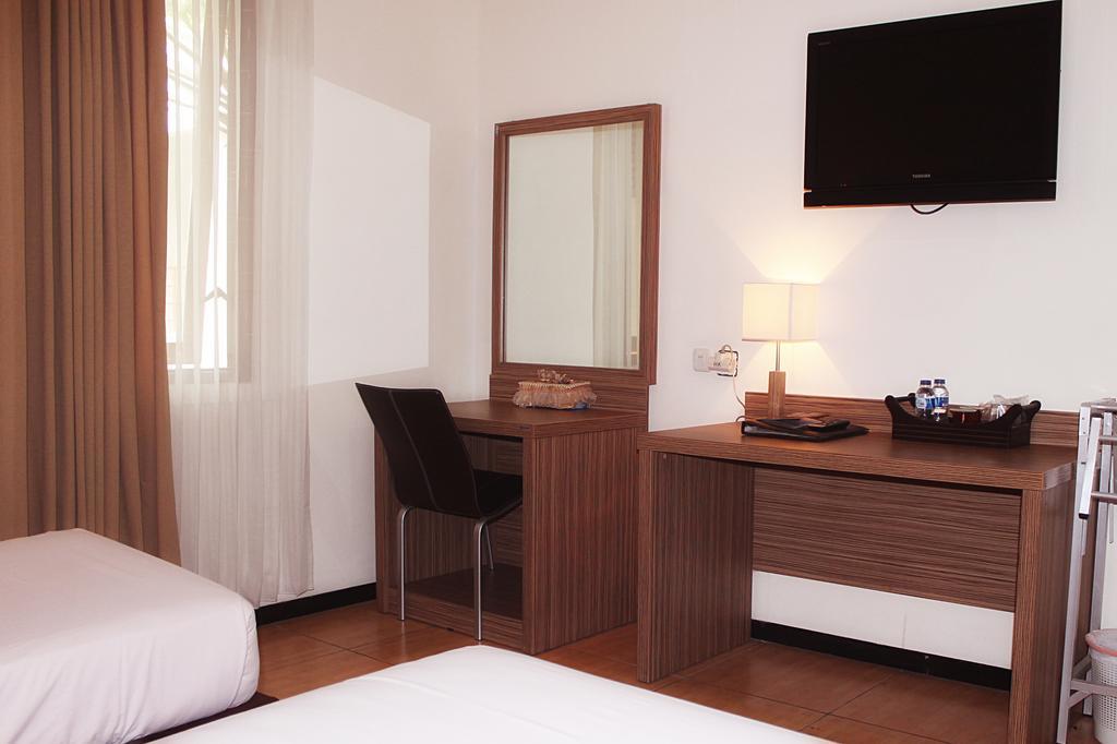 Pondok Jatim Park Hotel & Cafe Malang Room photo